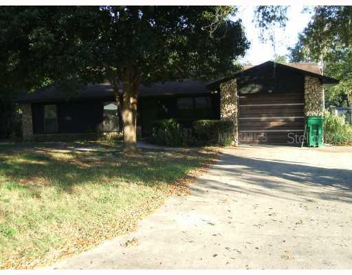 29 Virginia Ave., DeLand, FL 32724