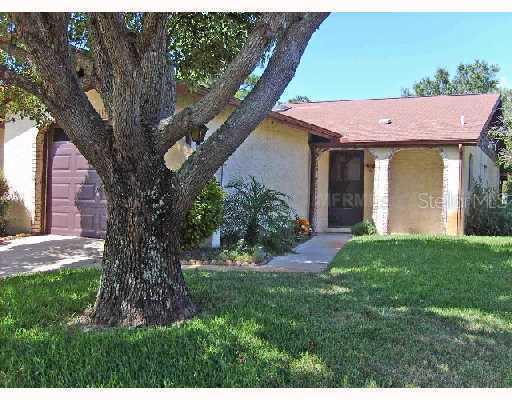 107 Shangri La Cir., Edgewater, FL 32132