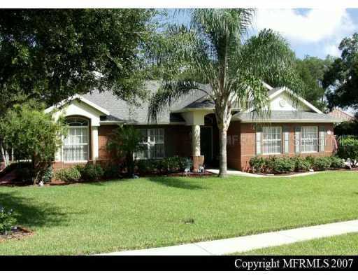 694 Winterberry Tr., DeLand, FL 32724