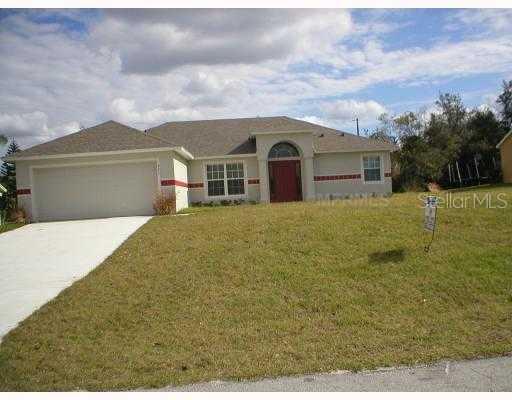 971 Trellis Ave., Deltona, FL 32738