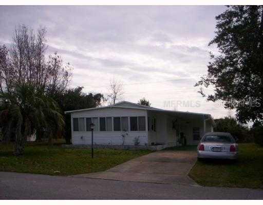 24 Florence Blvd., DeBary, FL 32713