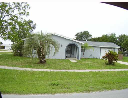 2002 Jefferson Ave., Deltona, FL 32738