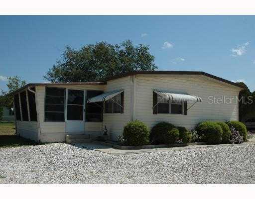 5 Florence Blvd., DeBary, FL 32713