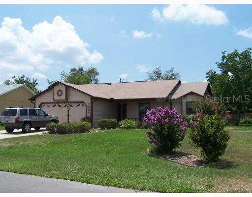 2325 Clearwater Dr., Deltona, FL 32738