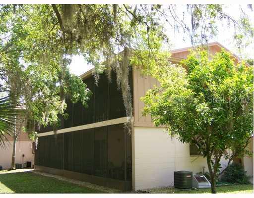 180 Magnolia Woods Ct. #20B, Deltona, FL 32725