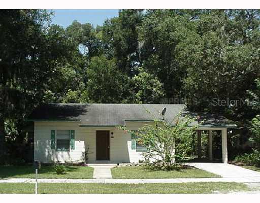 134 N Boston Ave., DeLand, FL 32724