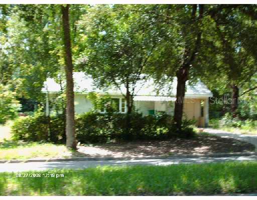 334 W Howry Ave., Deland, FL 32720