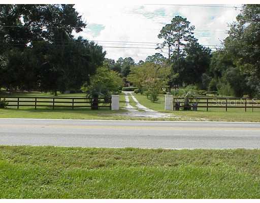 402 E Taylor Rd., Deland, FL 32724