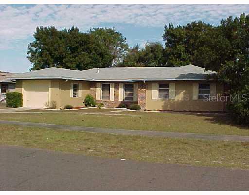 2842 English Dr., Deltona, FL 32738