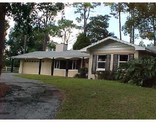 333 Stratford Dr., Deland, FL 32724