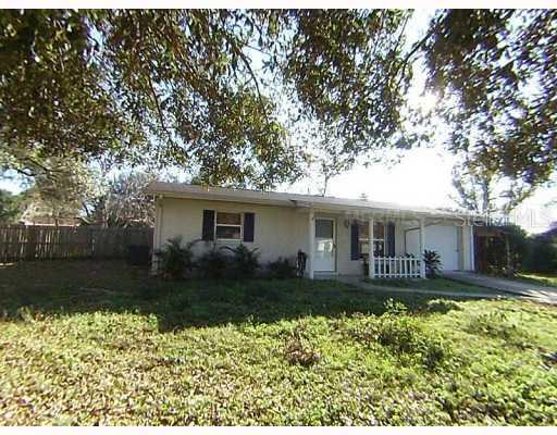 21 Monroe Ave., DeBary, FL 32713
