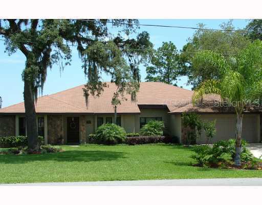 2590 Travida Dr., Deltona, FL 32738