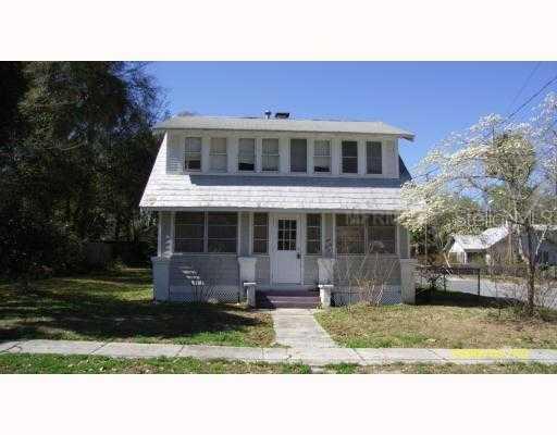 122 N Orange Ave., DeLand, FL 32720