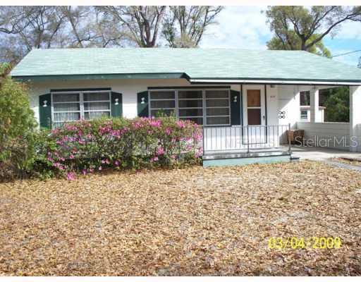 209 E Washington Ave., DeLand, FL 32724