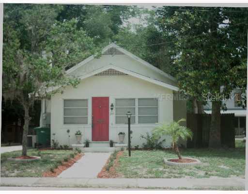 215 S Salisbury Ave., DeLand, FL 32720