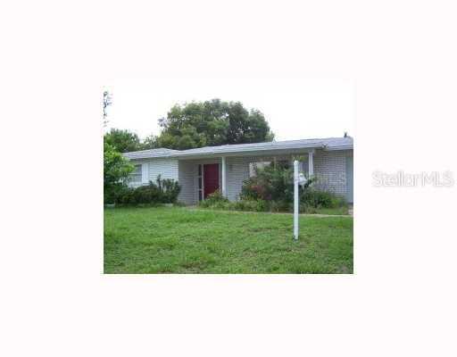 7 Larkspur Ln., DeBary, FL 32713