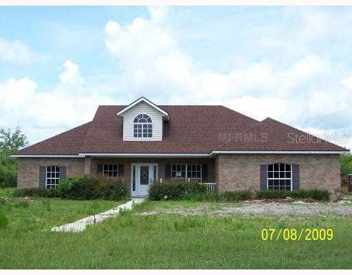 160 Laurianne Rd., DeBary, FL 32713