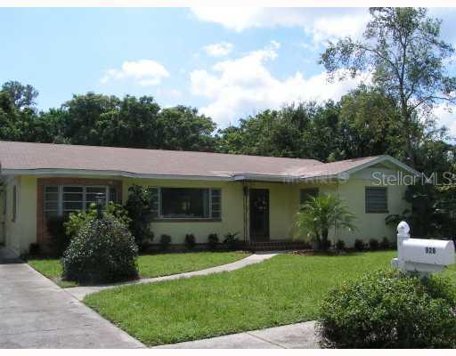 928 W Wisconsin Ave., DeLand, FL 32720