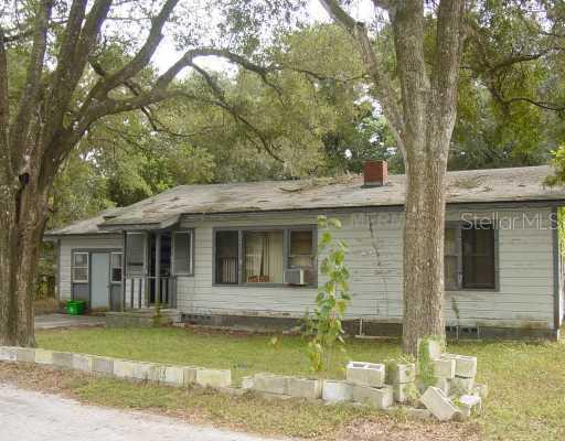 406 E Rosehill Ave., DeLand, FL 32724