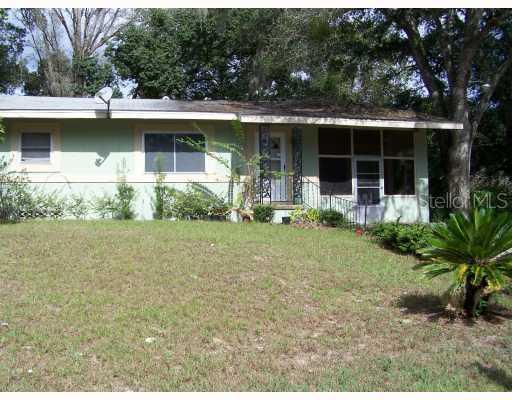 1119 E Hubbard Ave., DeLand, FL 32724