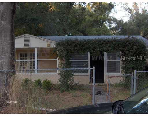 2295 E Crystal Lake Ave., Orlando, FL 32806
