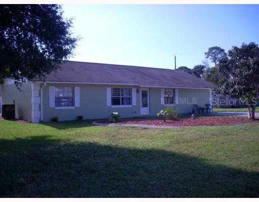 1404 Travelers Palm Dr., Edgewater, FL 32132