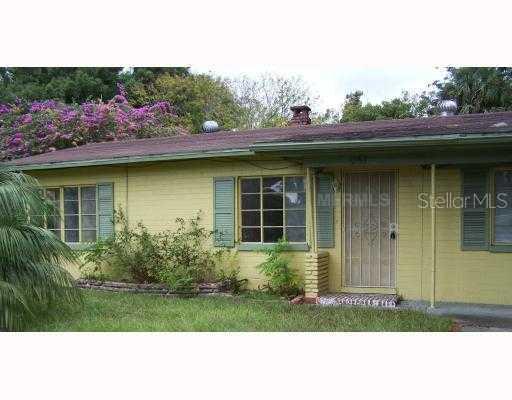 951 W Wisconsin Ave., DeLand, FL 32720