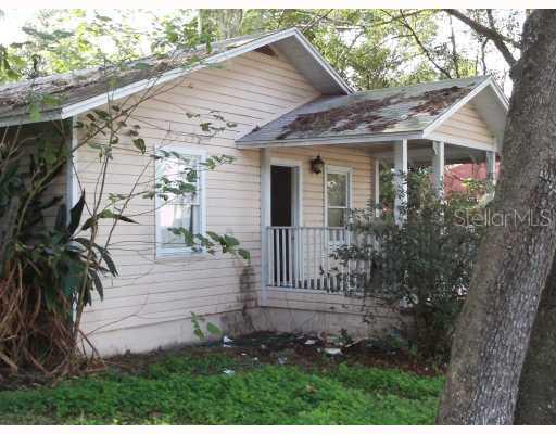 202 E Howry Ave., Deland, FL 32724