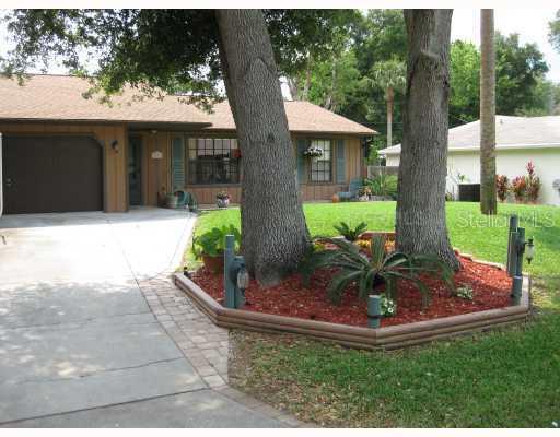 2628 Tamarind Dr., Edgewater, FL 32141