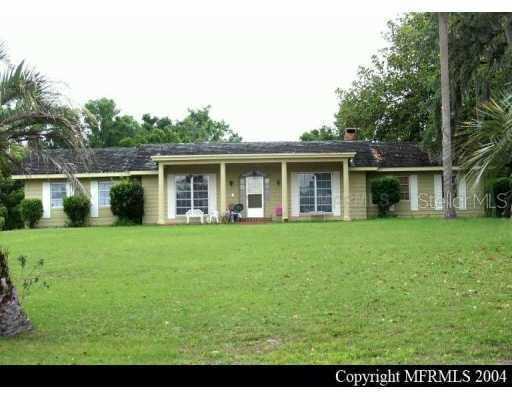 206 Lake Winnemissett Dr., DeLand, FL 32724