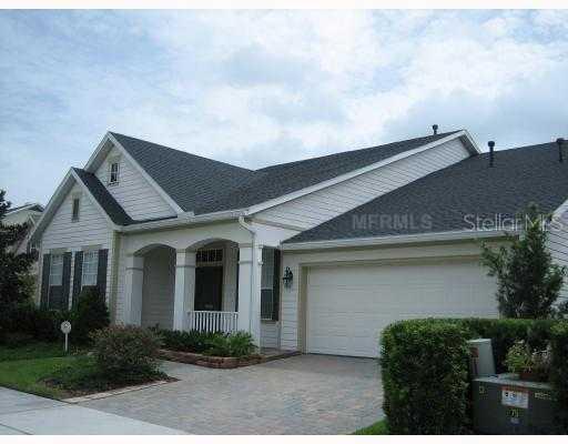 105 Asterbrooke Dr., Deland, FL 32724