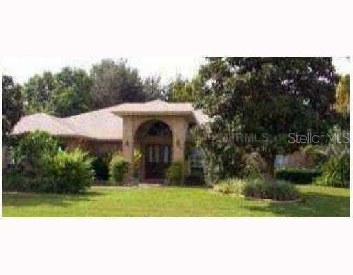 72 Spring Lake Dr., Debary, FL 32713