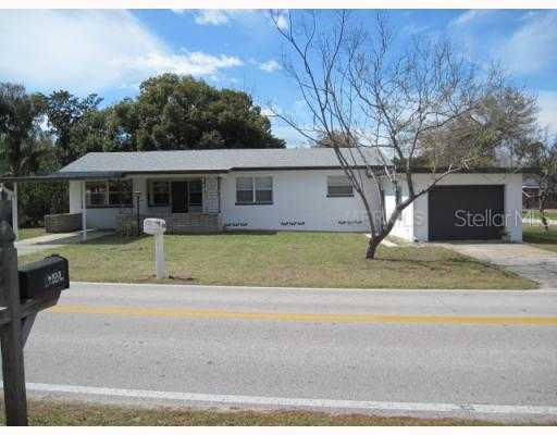 102 S Shell Rd., Debary, FL 32713
