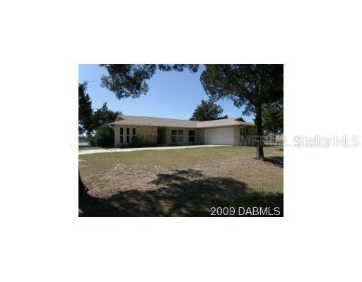 1940 Leah Star Rd., Astor, FL 32102