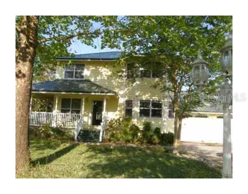 1830 3rd Ave., DeLand, FL 32724