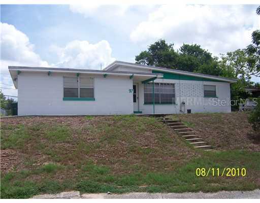 917 Shady Park Ter., Daytona Beach, FL 32117
