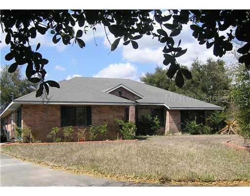 126 Azalea Rd., DeBary, FL 32713