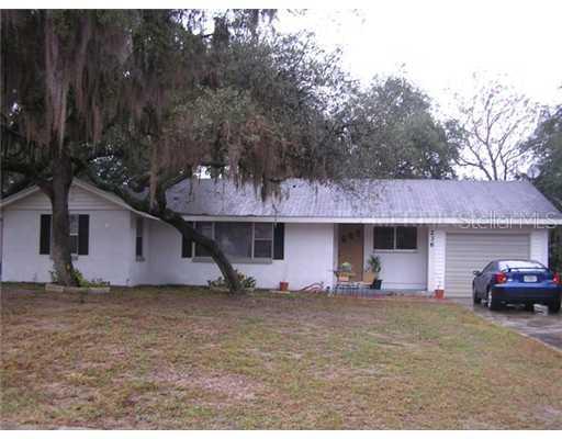 236 Plumosa Rd., DeBary, FL 32713