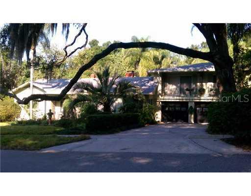 734 N Tuxedo Ave., DeLand, FL 32724