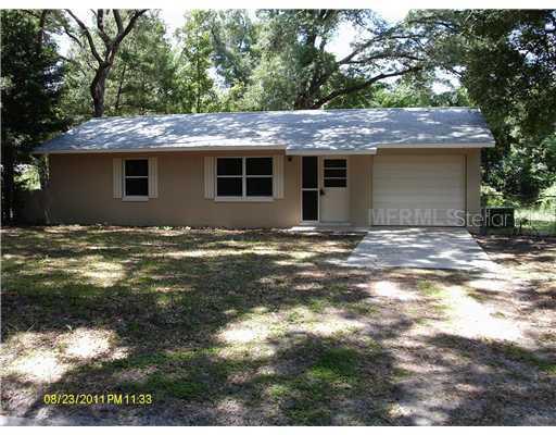 912 Raymond Ave., DeLand, FL 32720