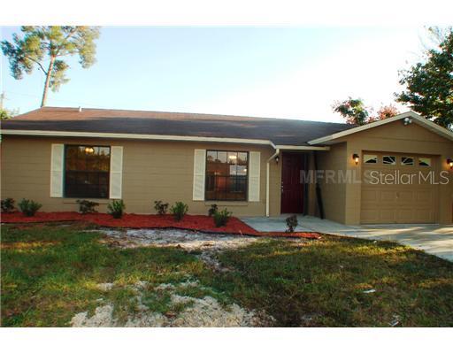 2913 Carmela St., Deltona, FL 32738