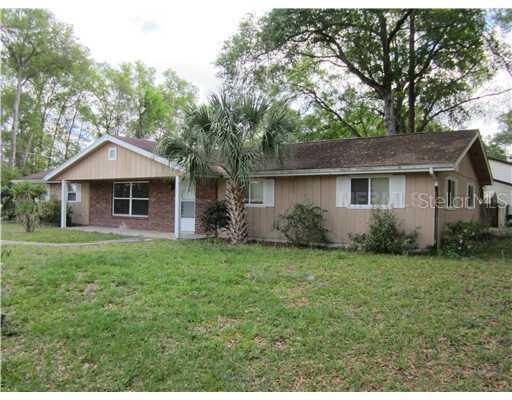605 N Hill Ave., DeLand, FL 32724