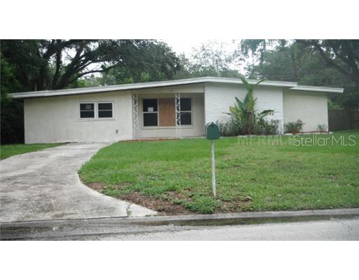 2005 Grandview Ave., Sanford, FL 32771