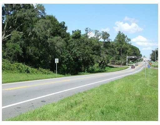 240 Hazenrd, DeLand, FL 32720