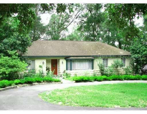 179 Glenwood Rd., DeLand, FL 32720