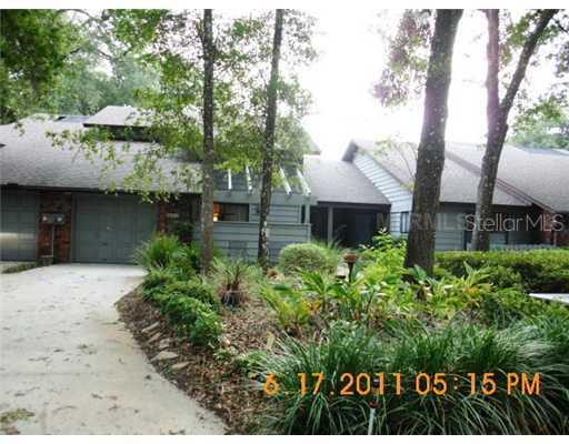 902 Village Green Rd., DeLand, FL 32720