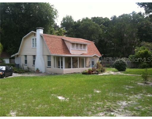 851 W Pennsylvania Ave., DeLand, FL 32720
