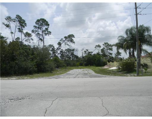 3271 Chamberlin St., Deltona, FL 32738