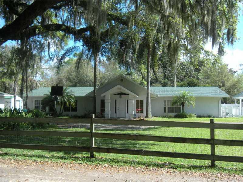 60 Rice Ave., DeLand, FL 32724