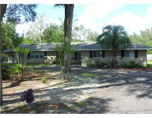 628 Lake Dr., DeLand, FL 32724
